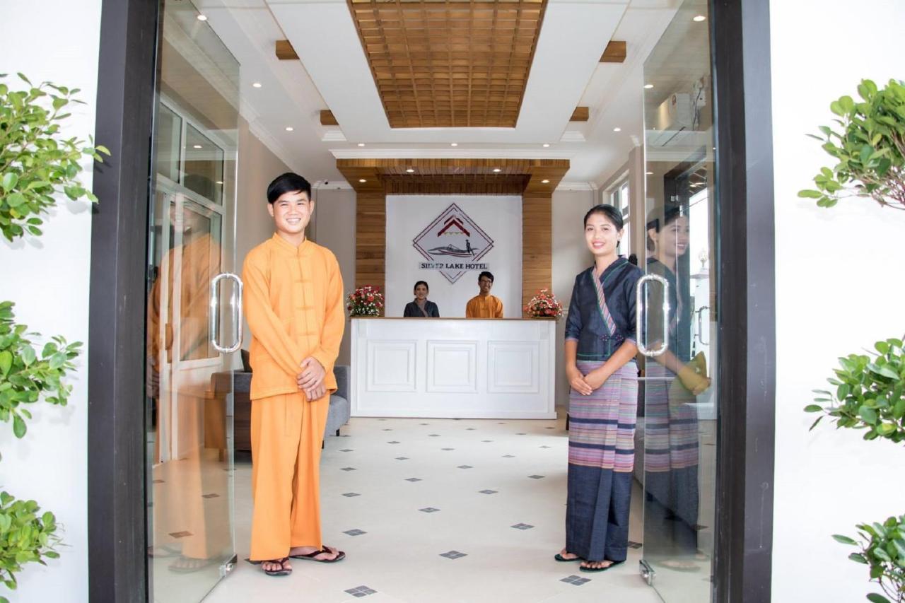 Silver Lake Hotel Няунг Шве Екстериор снимка